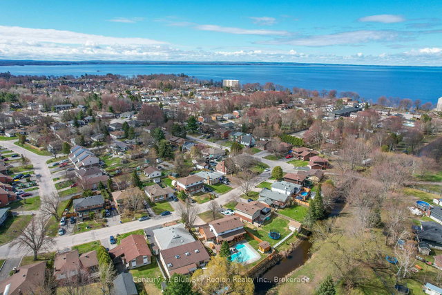 28 Labreche Drive