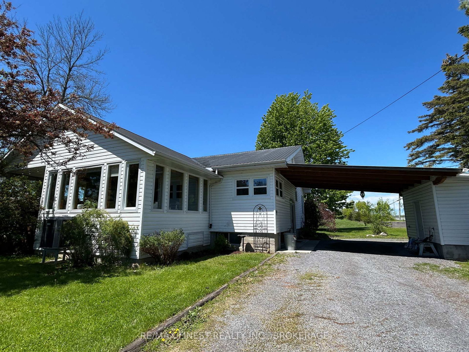 174 County Road 4 • Bath, ON photo 27