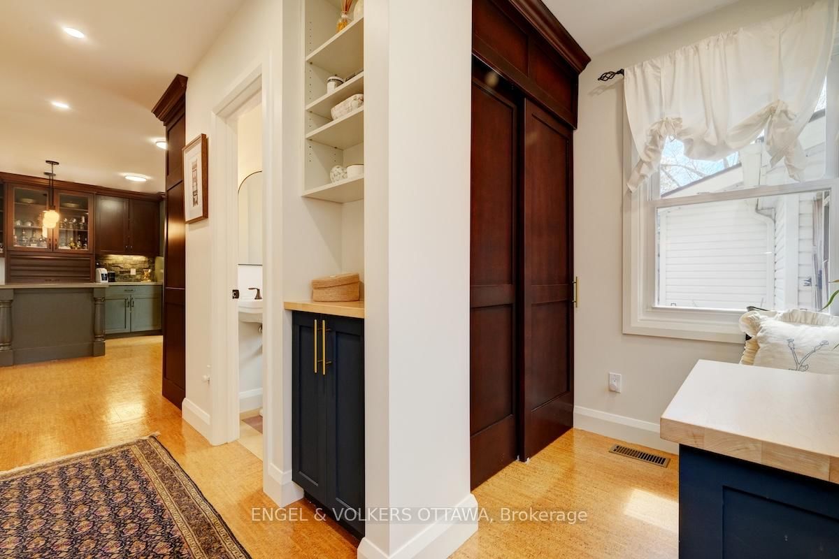 1812 Saunderson Drive - Photo 20
