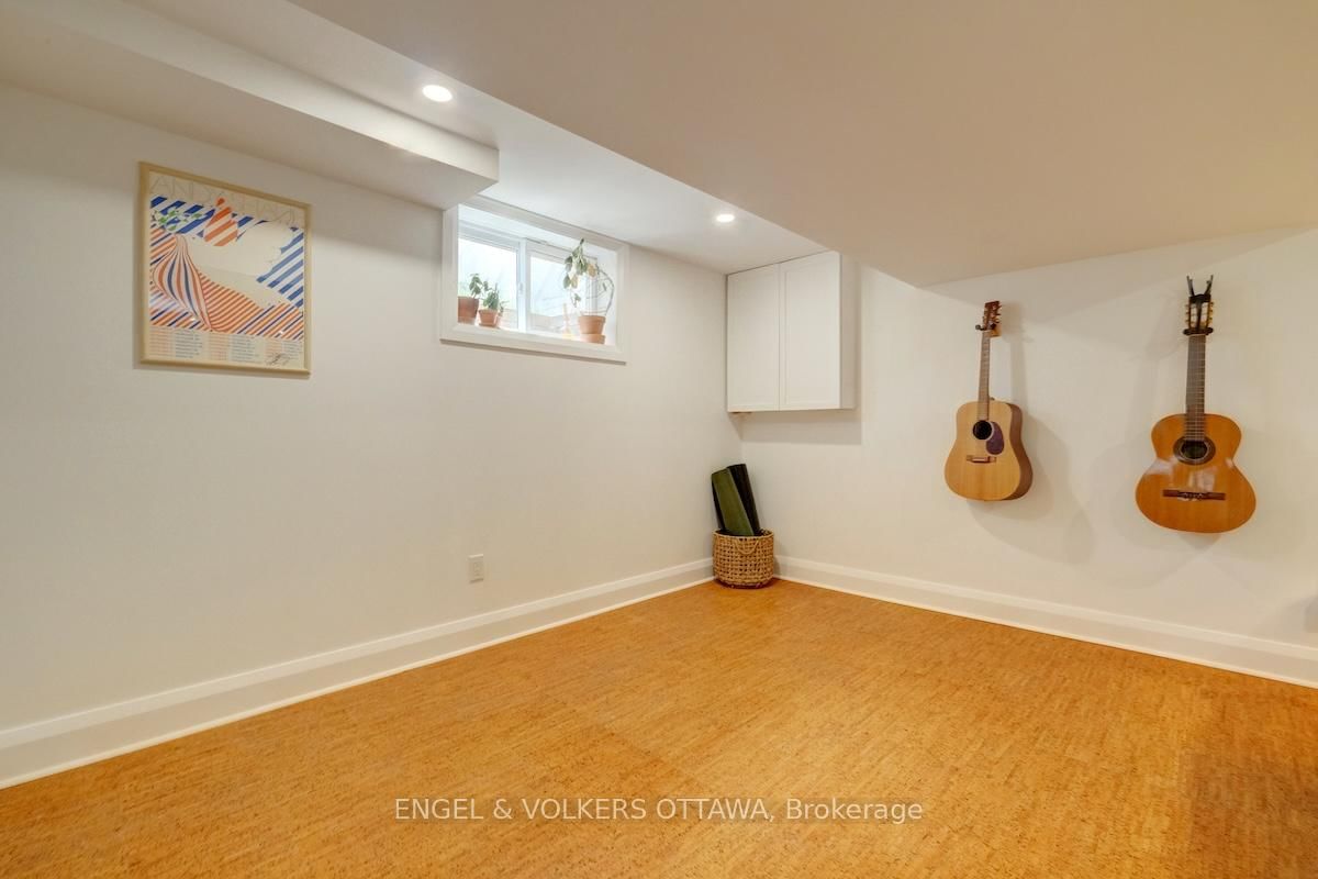 1812 Saunderson Drive - Photo 36
