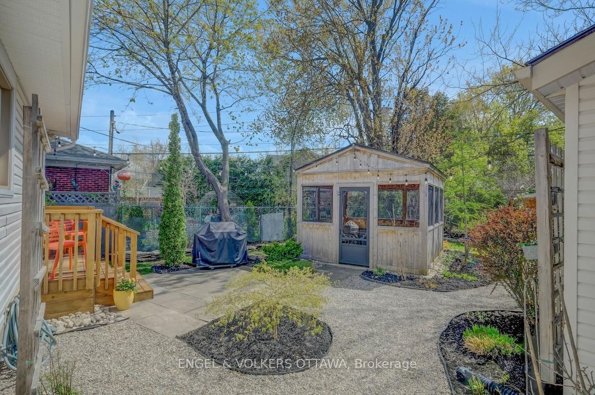 1812 Saunderson Drive - Photo 46
