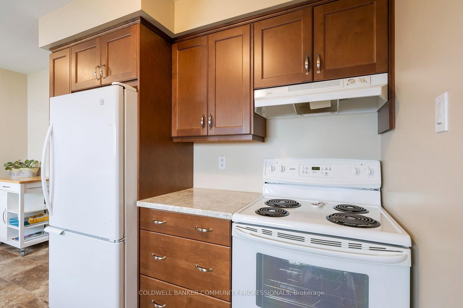 401 Mohawk Road W • Hamilton, ON photo 18