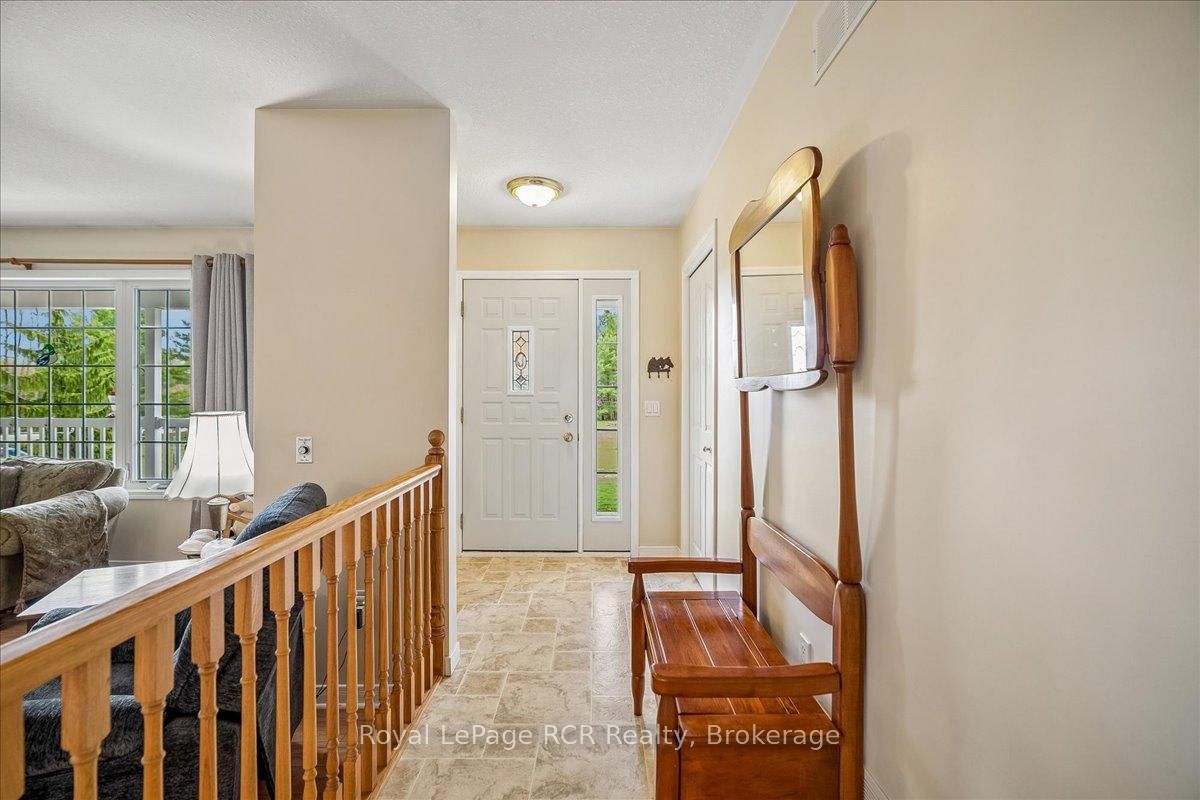 79668 Zion Church Road • Georgian Bluffs, ON photo 2
