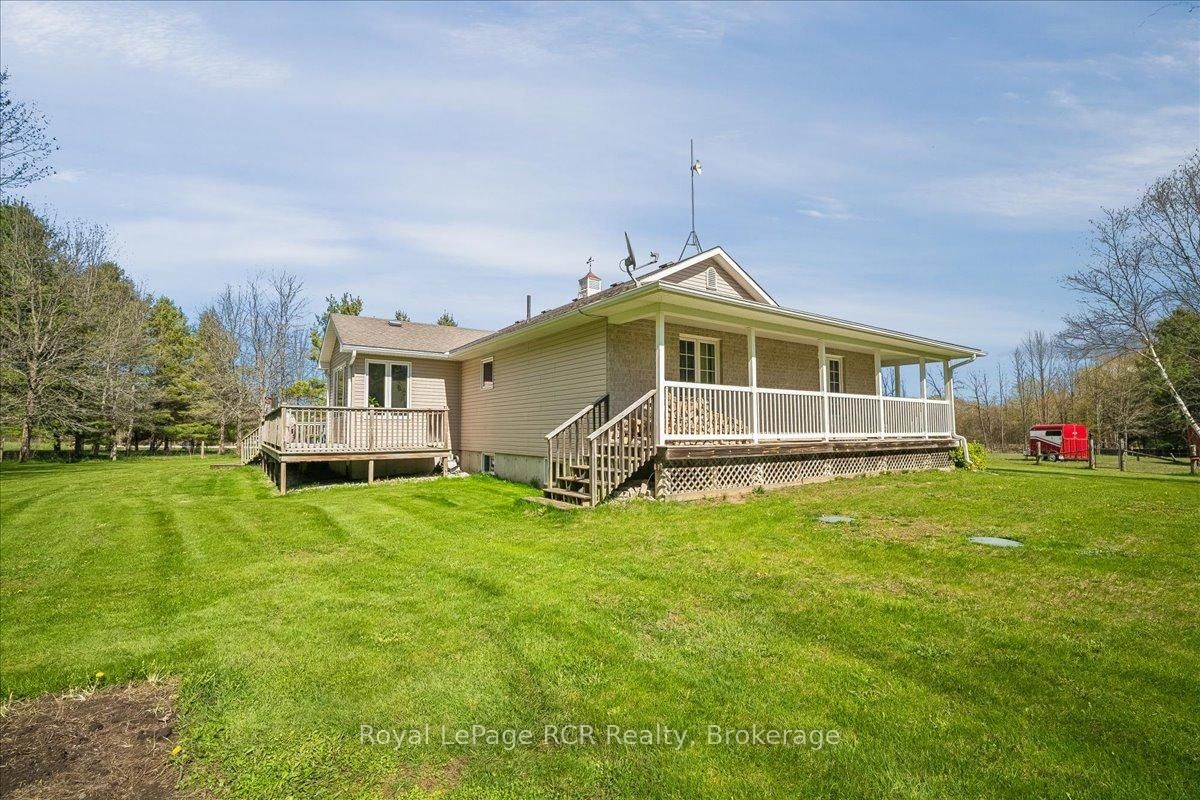 79668 Zion Church Road • Georgian Bluffs, ON photo 33