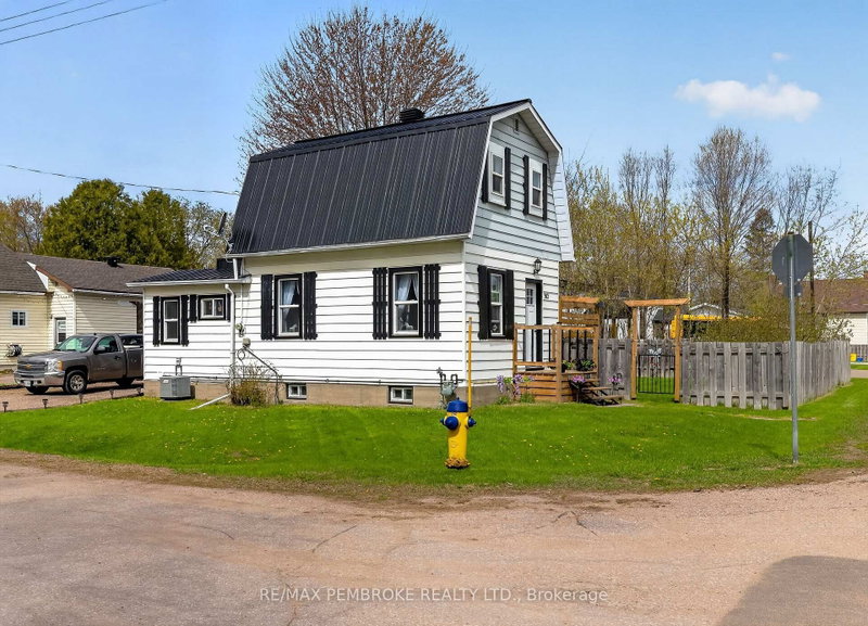 home for sale on 302 Willard Street