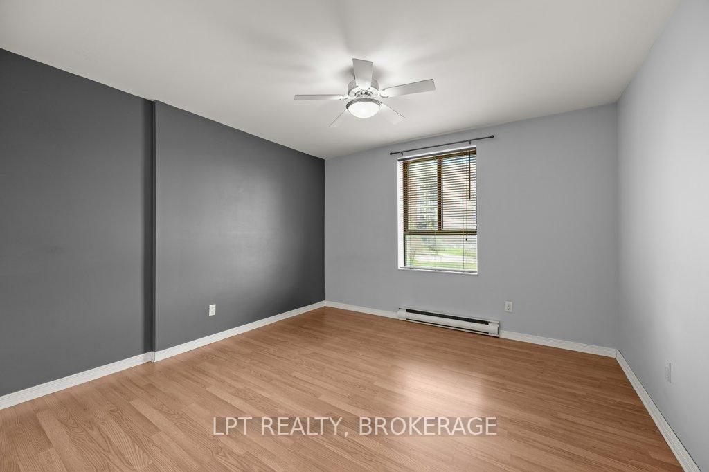17 Eldon Hall Place • #303 • Kingston, ON photo 14