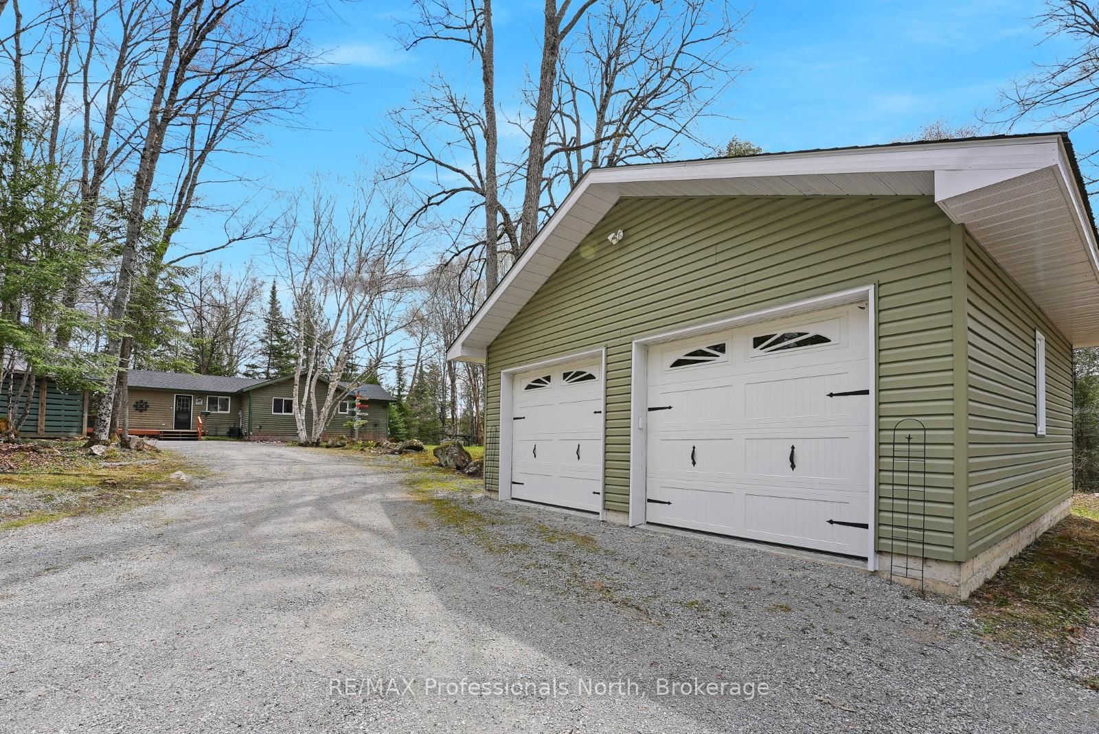 1157 Between Lakes Trail • Minden Hills, ON photo 46