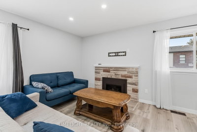 598 Ross Street — photo 4