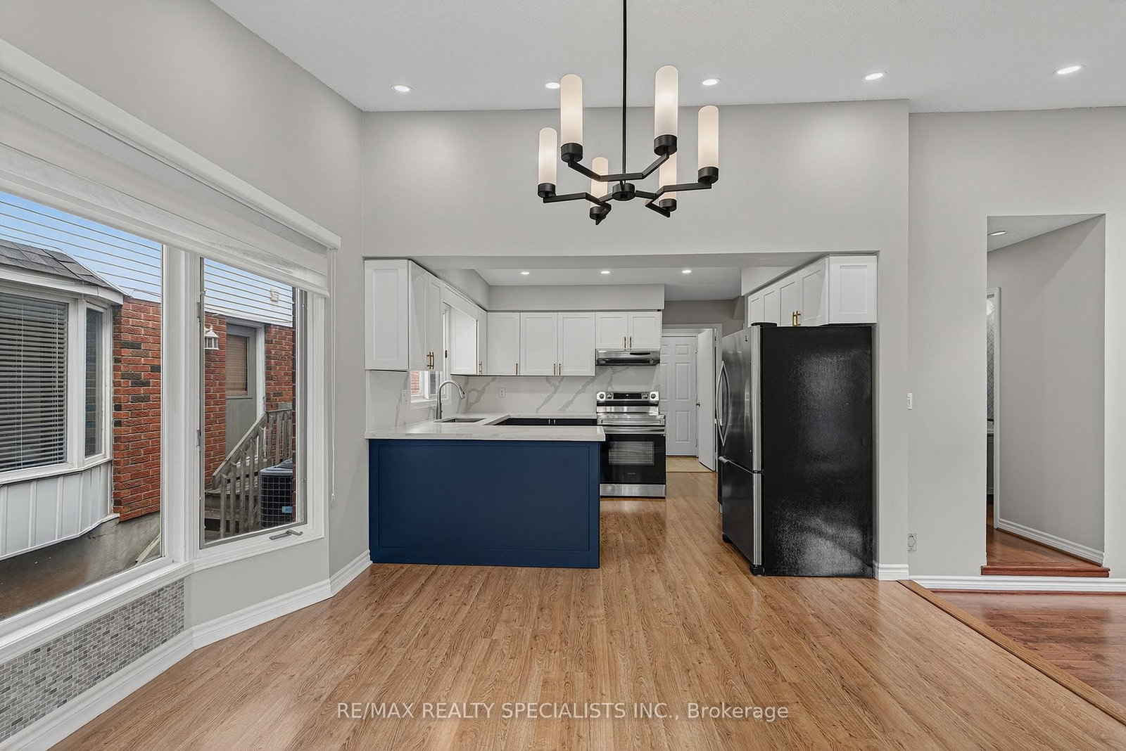 19 Longyear Drive - Photo 17