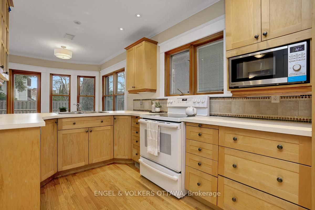 77 Helena Street - Photo 19