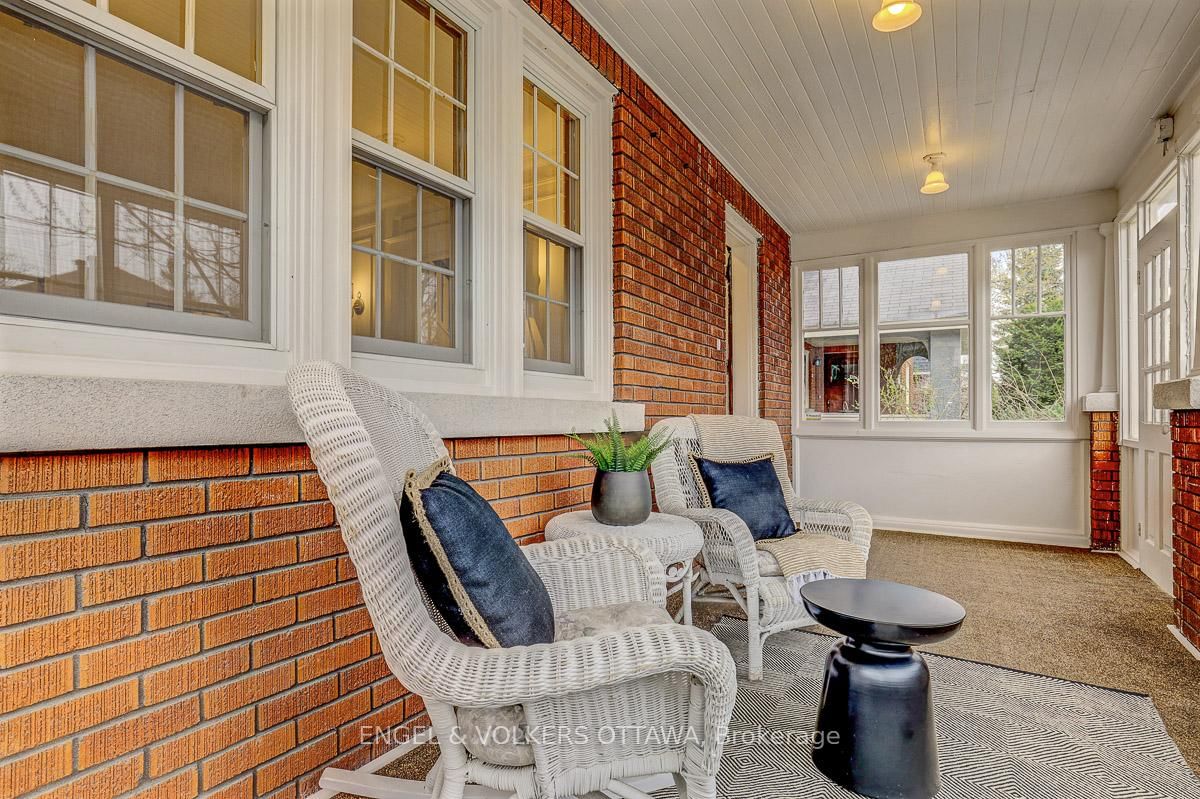 77 Helena Street - Photo 8