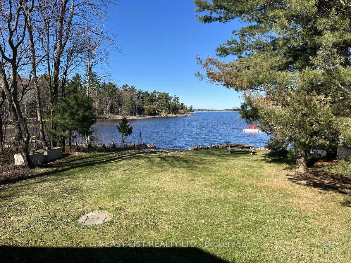 16 Leaside Drive • The Archipelago, ON photo 14