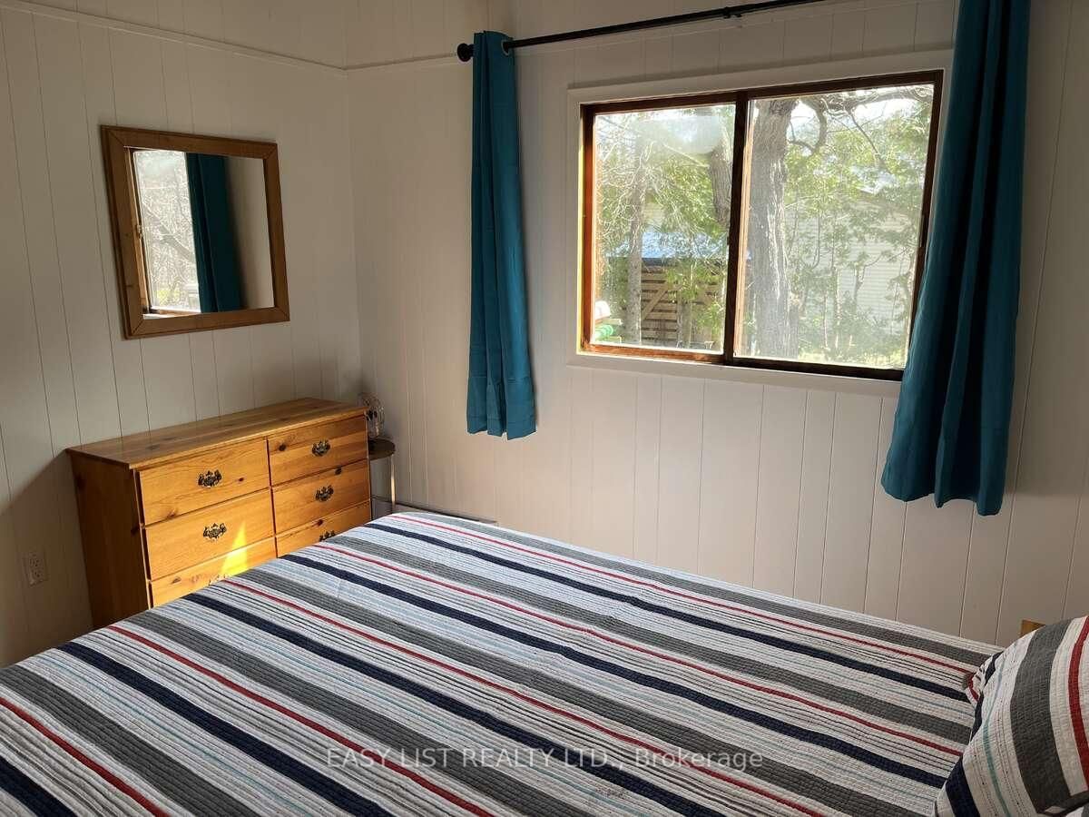 16 Leaside Drive • The Archipelago, ON photo 6