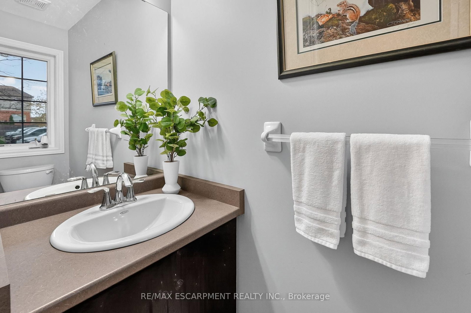 8 Lakelawn Road • #11 • Grimsby, ON photo 10