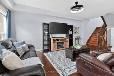 8 Lakelawn Road • #11 • Grimsby, ON photo 5