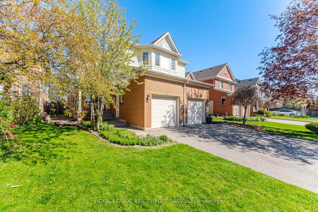 38 Houndtrail Drive