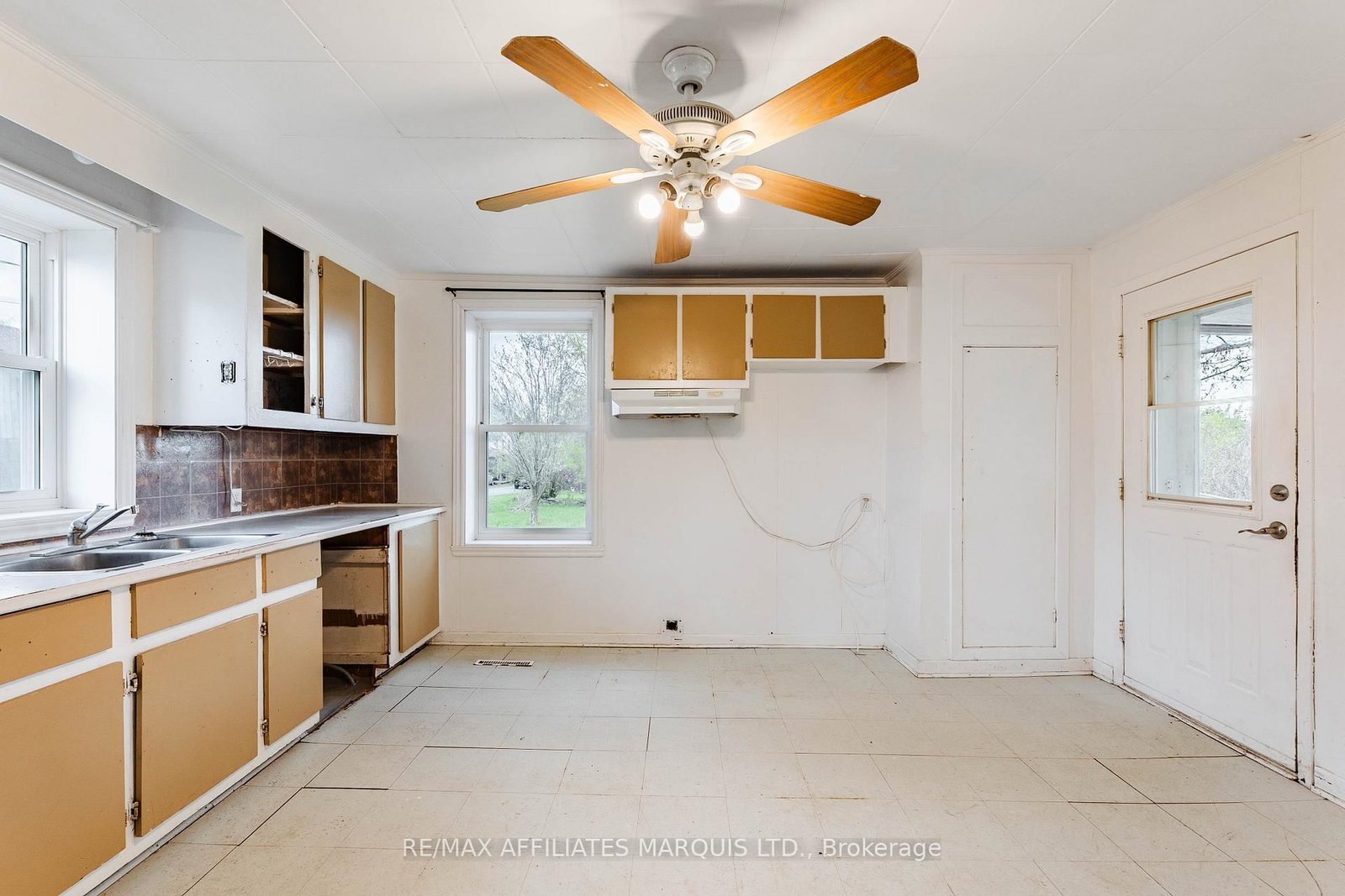 21910 Seguin Mill Street • North Glengarry, ON photo 31