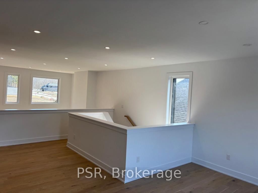 8 Baypoint Court - Photo 29