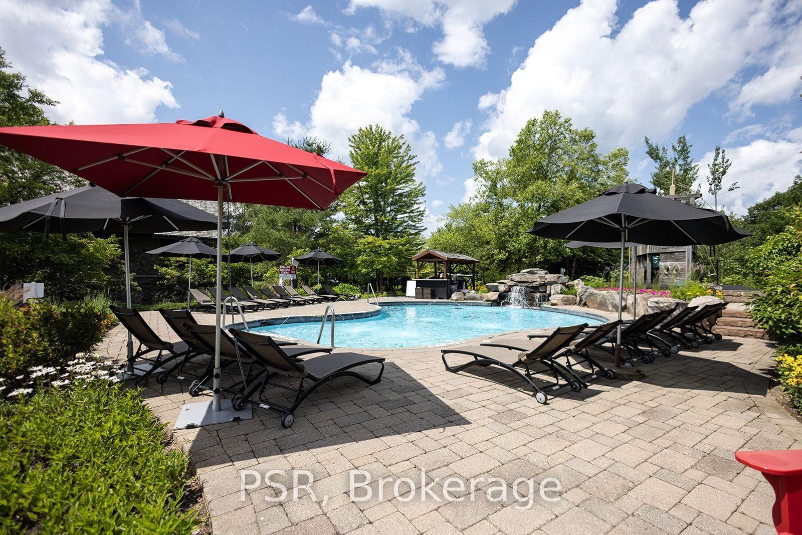 100 Carrick Trail • #607 • Gravenhurst, ON photo 37
