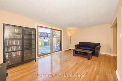 Unit 111 — 860 Cahill Drive W — photo 6