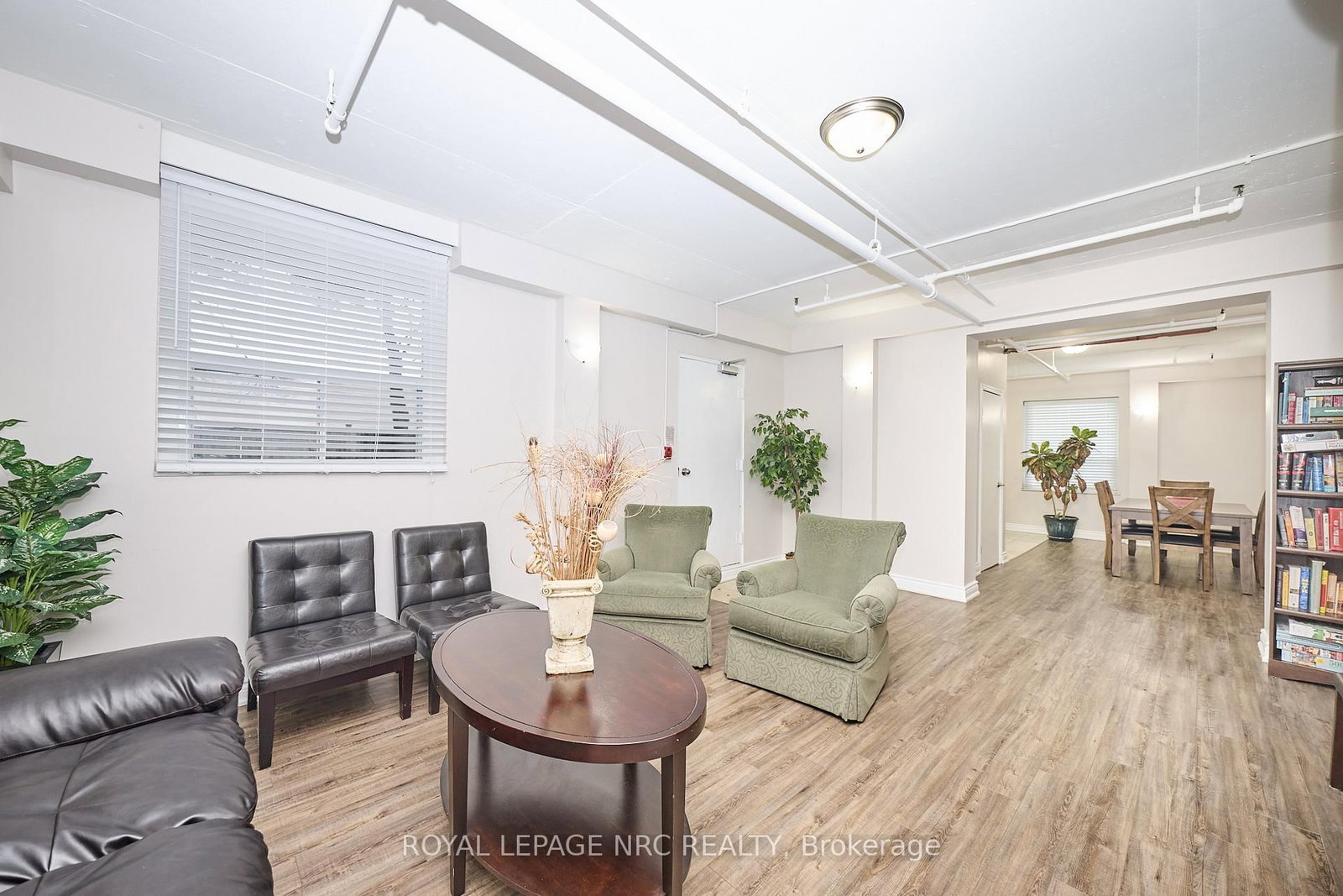6390 Huggins Street, Unit 101 - Photo 17