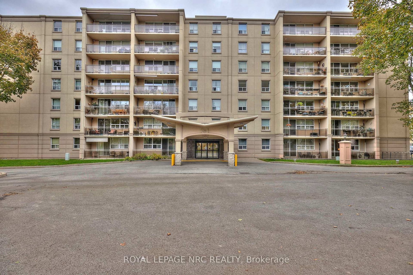 6390 Huggins Street, Unit 101 - Photo 22