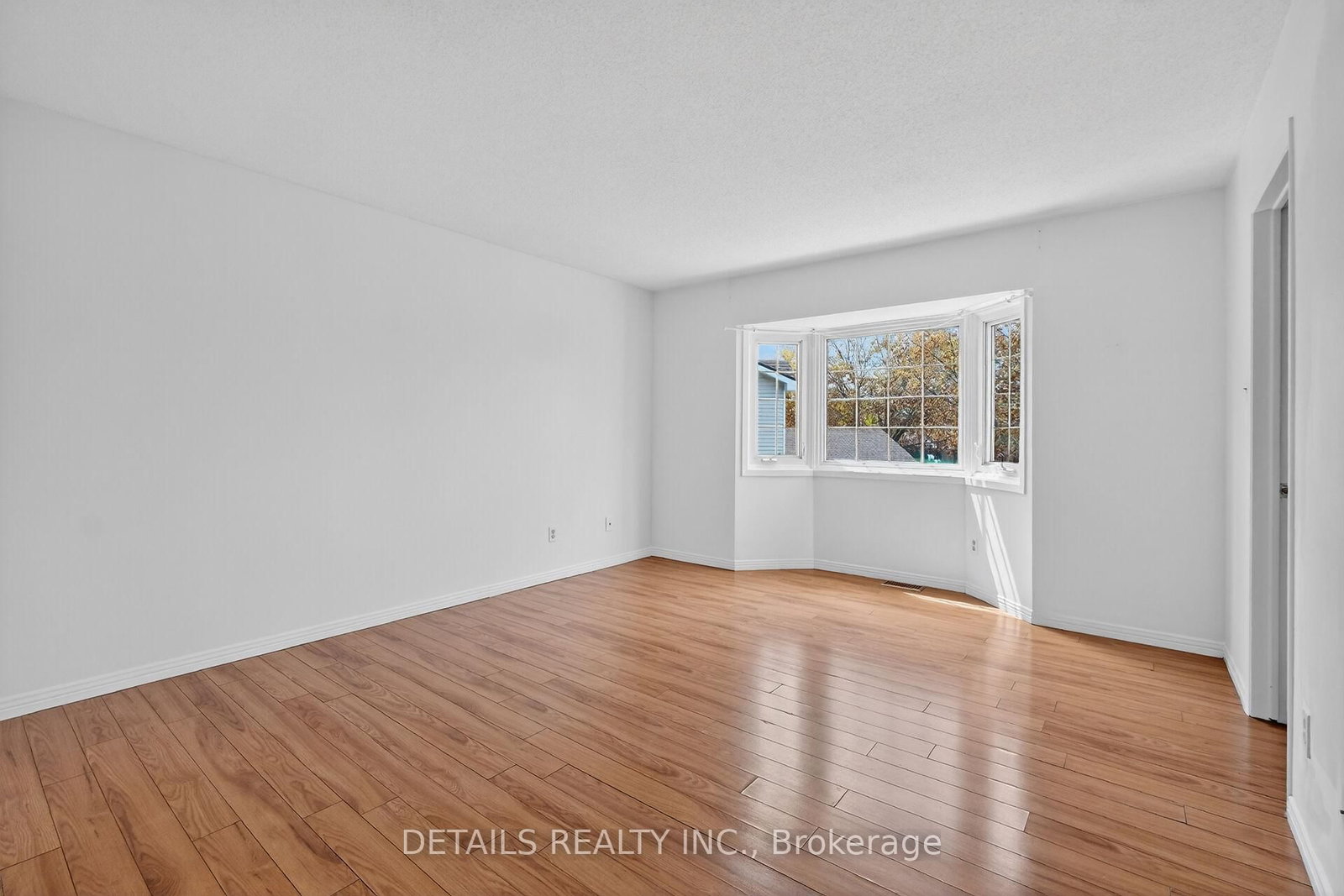 23 Clifford Private • #43 • Ottawa, ON photo 29