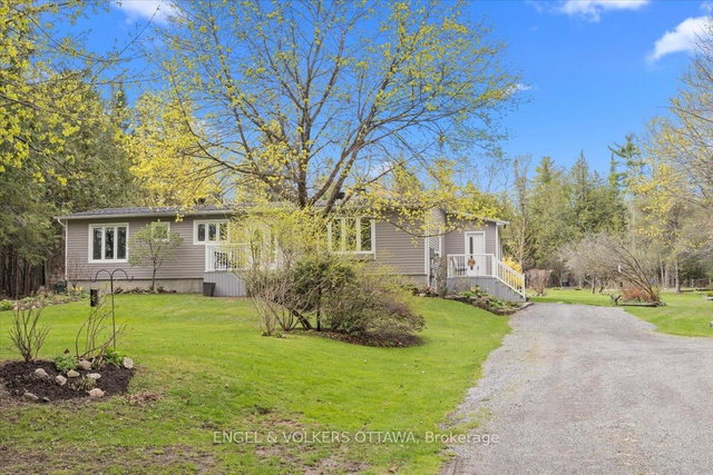 4841 Torbolton Ridge