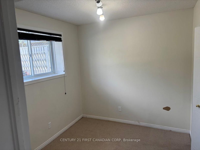Lower level - 86 Loggers Grove