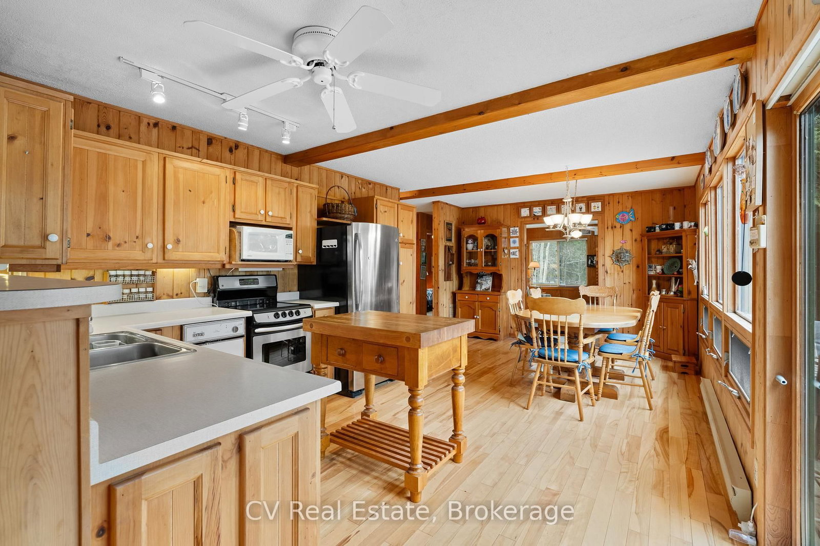 1067 Osborne Pt Road • Lake of Bays, ON photo 24