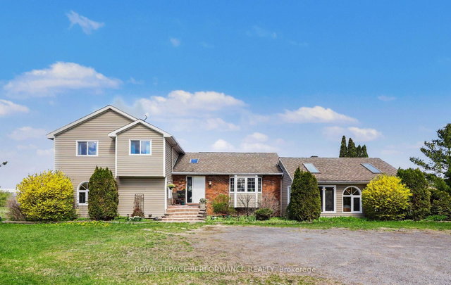 935 Concession 1 Road