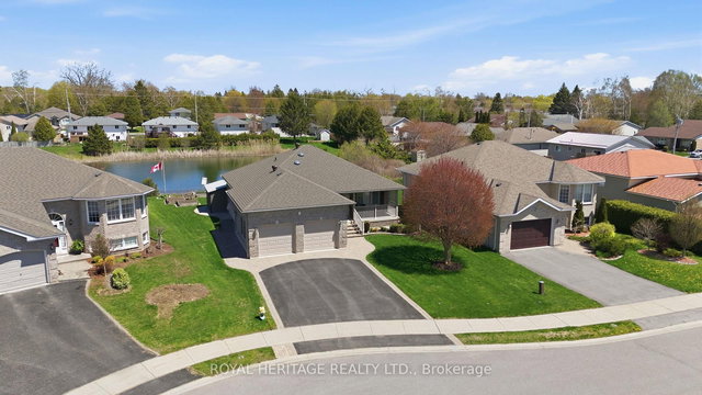 6 Cove Court