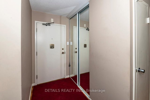 502 - 2951 Riverside Drive