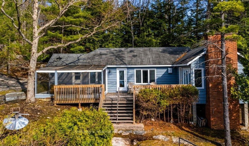 1-1076 Birch Point Road