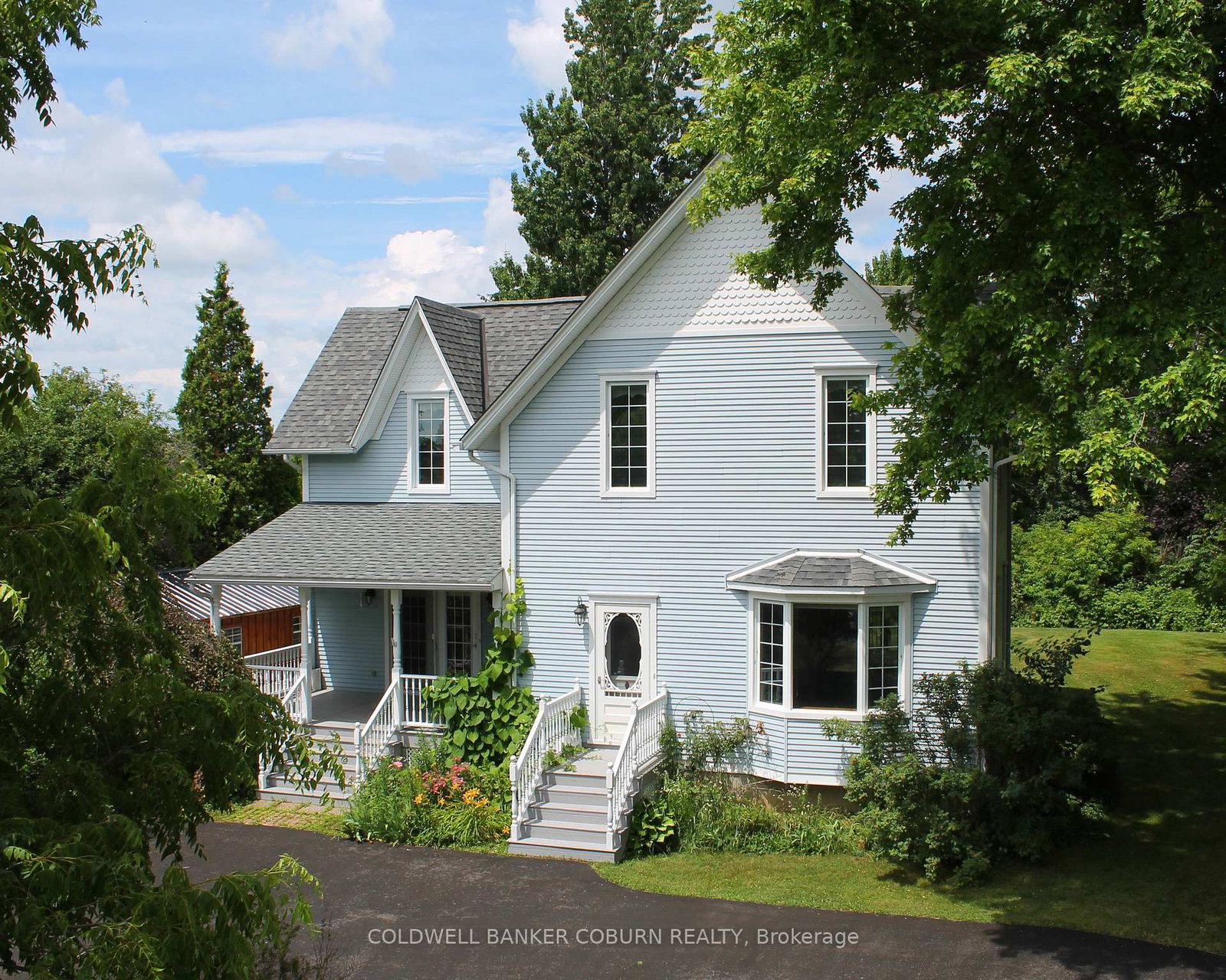 11719 Lakeshore Drive • South Dundas, ON photo 1
