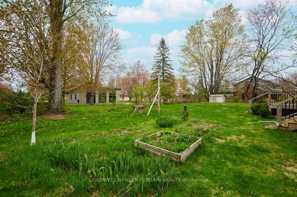11719 Lakeshore Drive • South Dundas, ON photo 35
