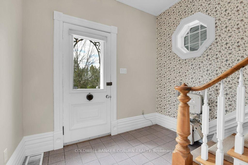11719 Lakeshore Drive • South Dundas, ON photo 8