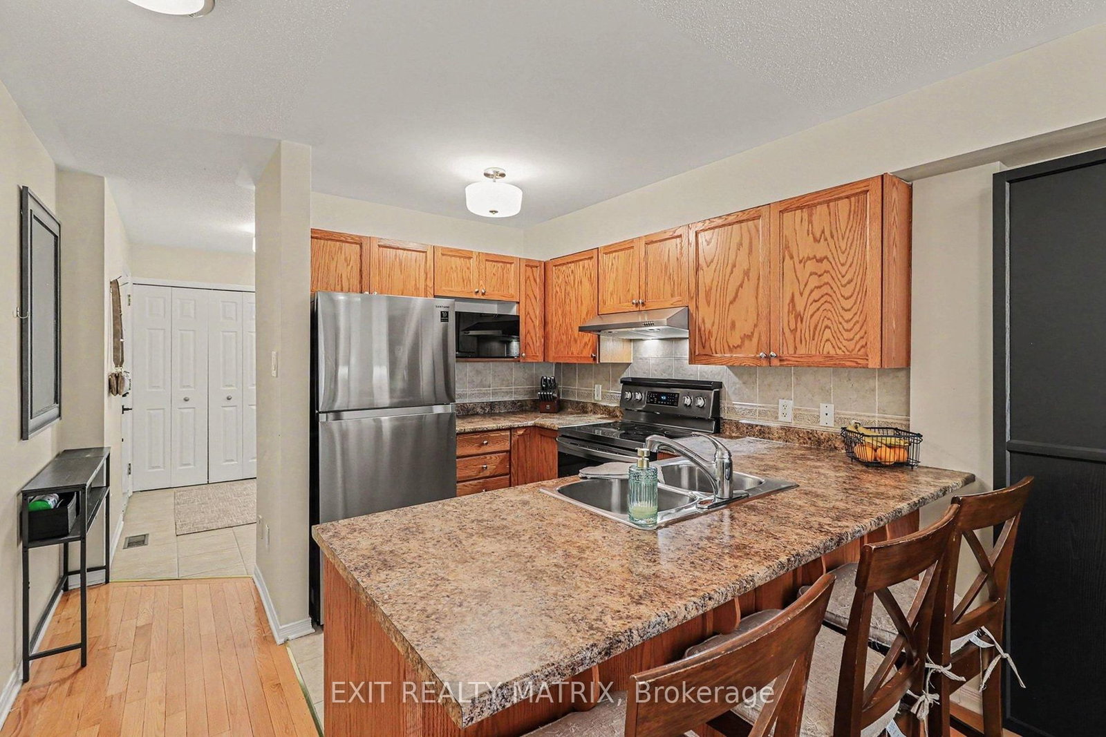 88 Strathaven Private, Unit 22 - Photo 16