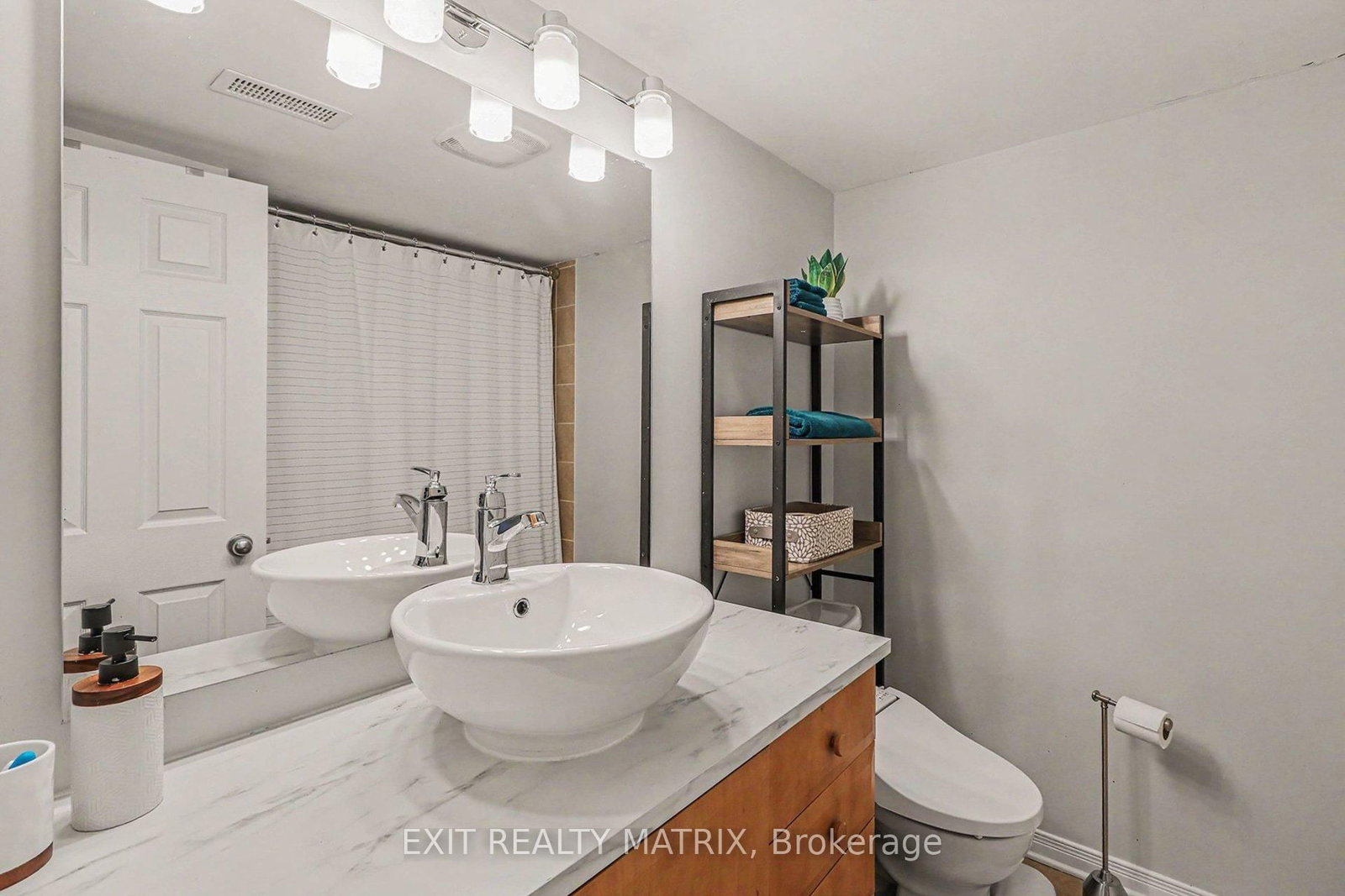 88 Strathaven Private, Unit 22 - Photo 24