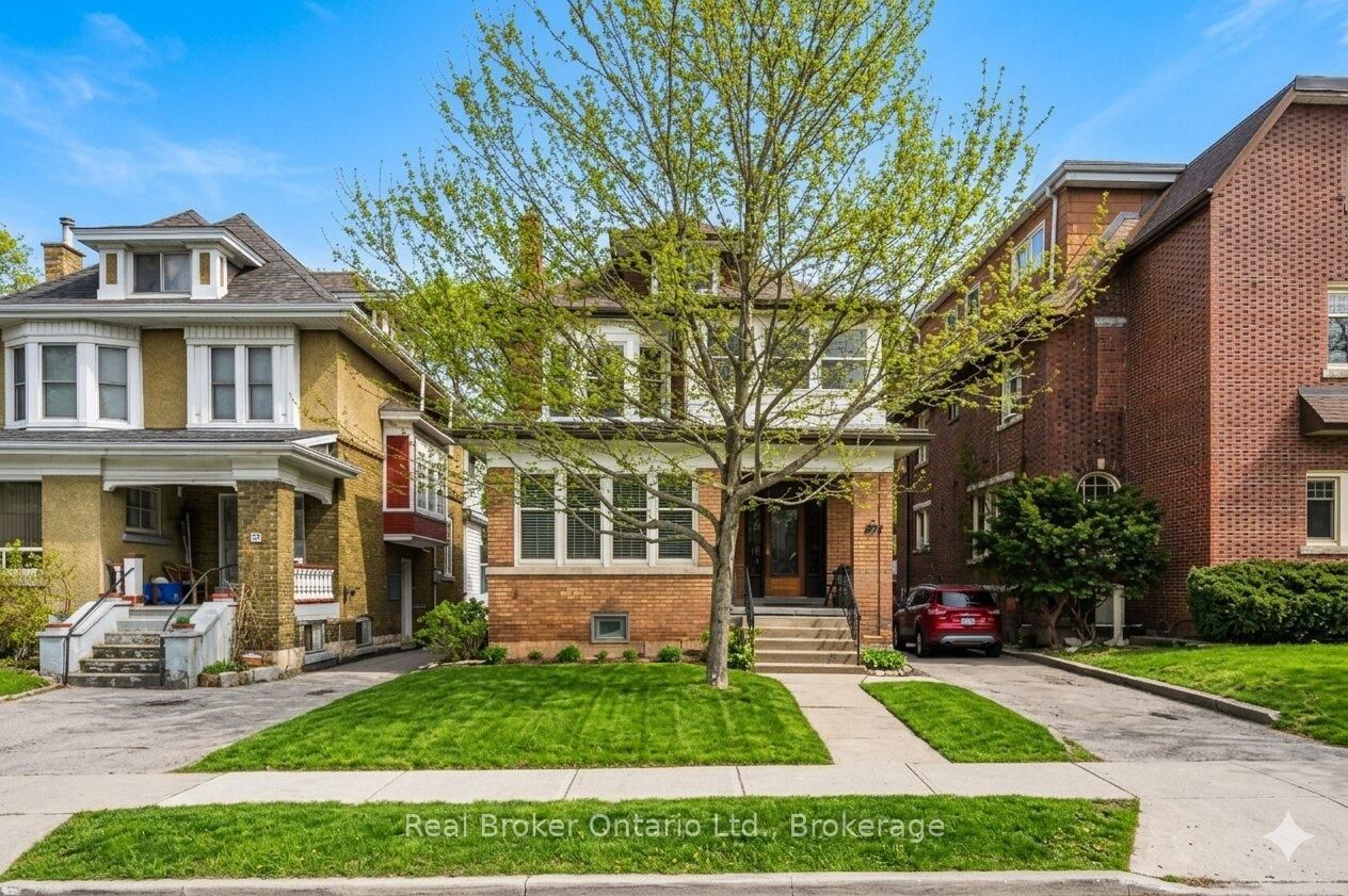 Detached House for sale at 77 Proctor Boulevard, Hamilton, Ontario, L8M 2M5 - Gibson - MLS: X13123710