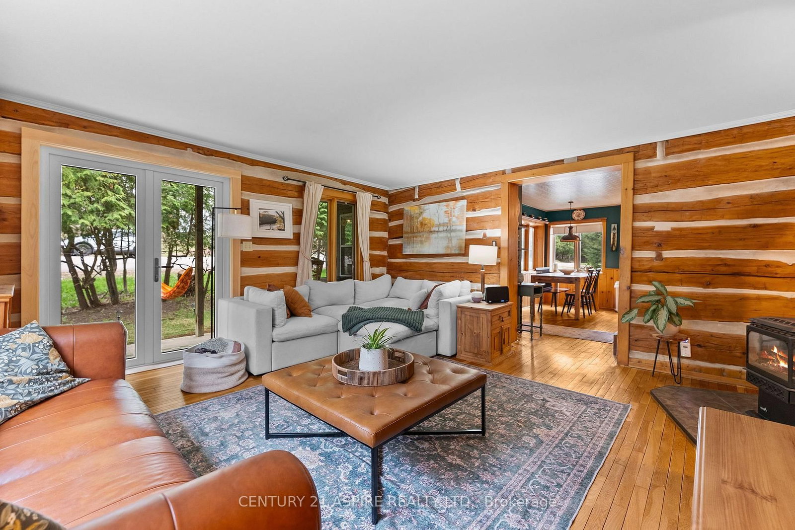 Listing Image 13