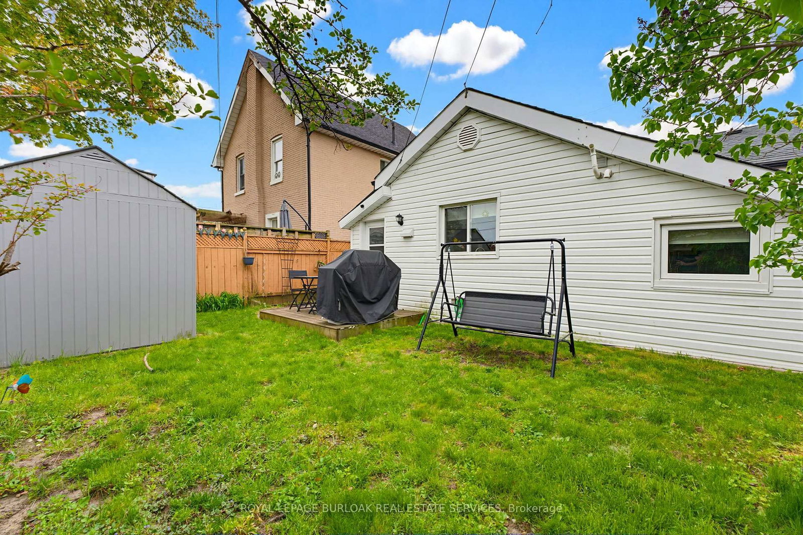Listing Image 18