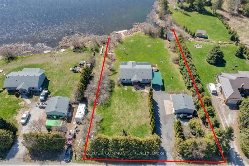 586 Rohallion Rd photo 4