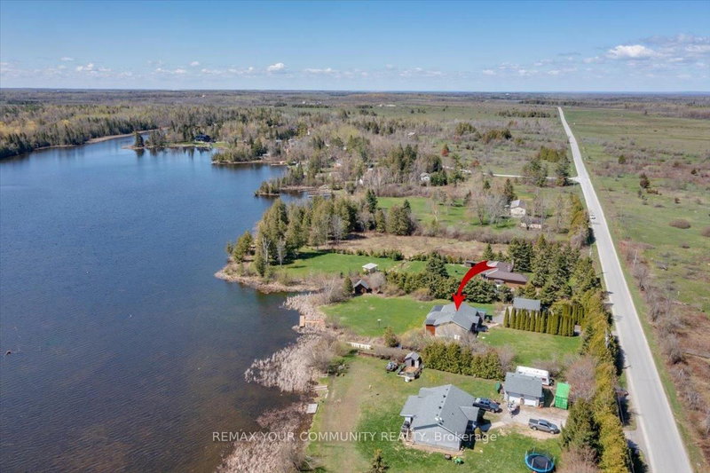586 Rohallion Rd photo 5