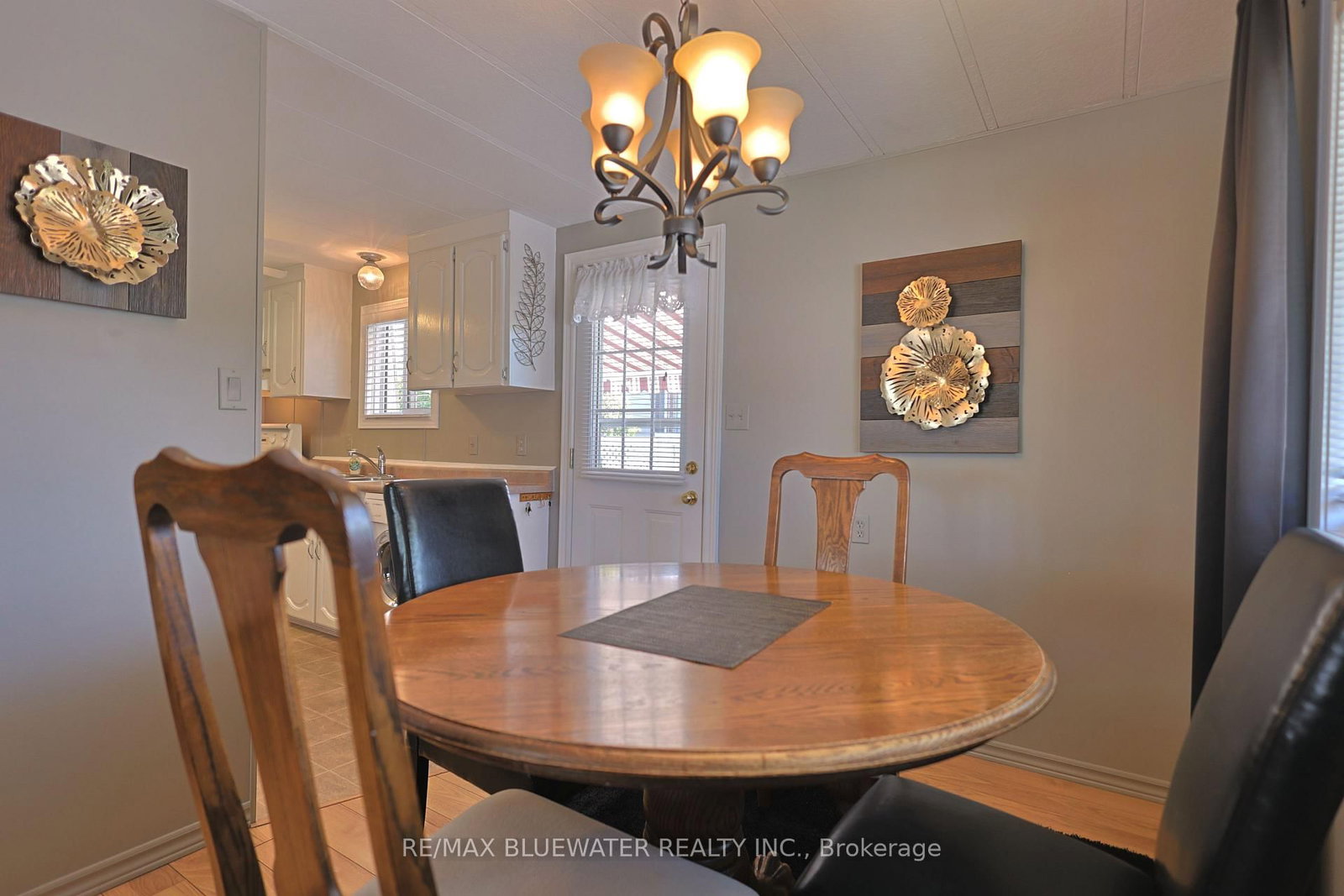 101 Shannon Boulevard • South Huron, ON photo 16