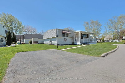 101 Shannon Boulevard • South Huron, ON photo 6