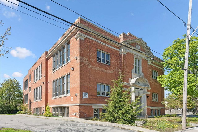36 - 357 Hunter Street W