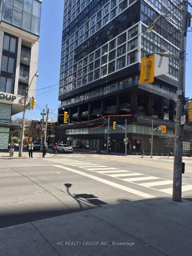928 - 251 JARVIS Street