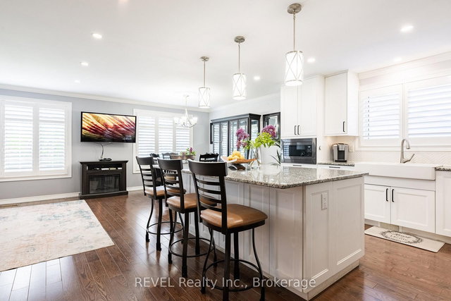 9 Amberwood Court