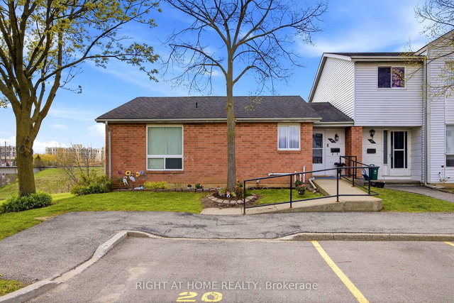 20 - 40 Imperial Road N